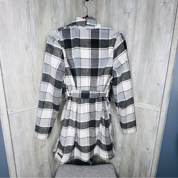 Matilda Jane Check it Twice Plaid Cardigan - Picture 7 of 8